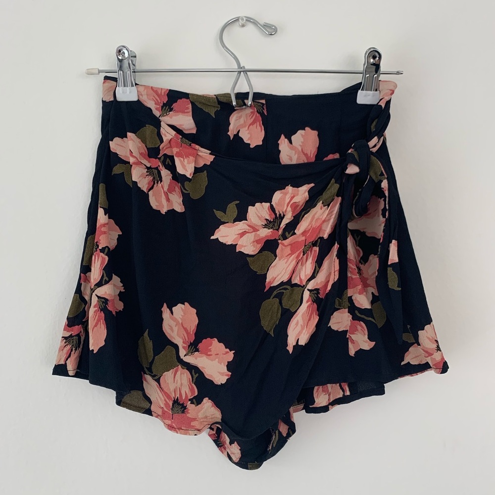 Privacy Please Floral Skort